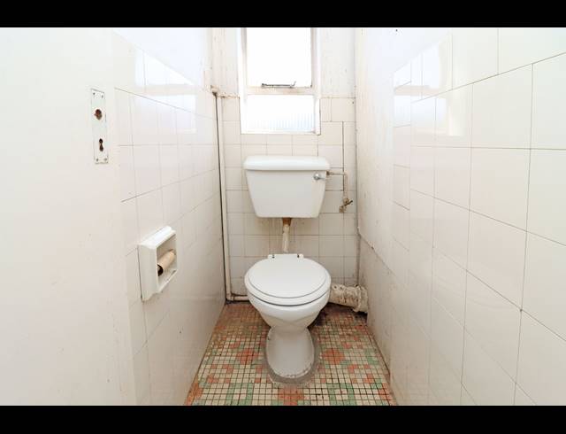 1 BEDROOM APARTMENT FOR SALE IN CYRILDENE